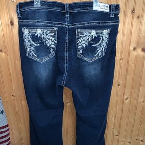 Grace Women’s western jeans $OBO
